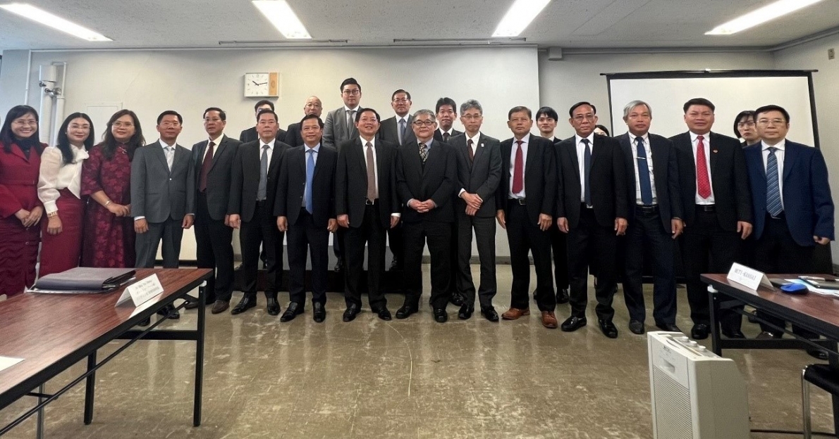 Đoàn công tác tỉnh Bình Định đến thăm và làm việc với Meti – Kansai Nhật Bản