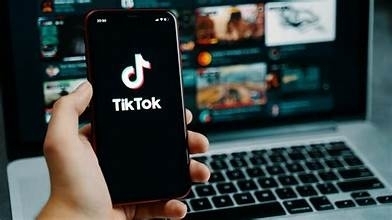 Yêu cầu tiktok rà soát, ngăn chặn livestream có dấu hiệu lừa đảo