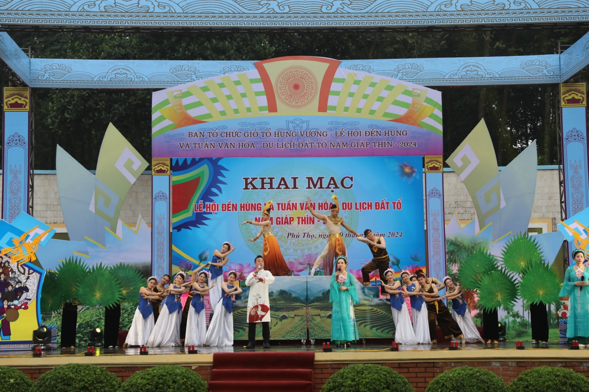 Khai mạc Lễ hội Đền Hùng và Tuần Văn hóa - Du lịch Đất Tổ