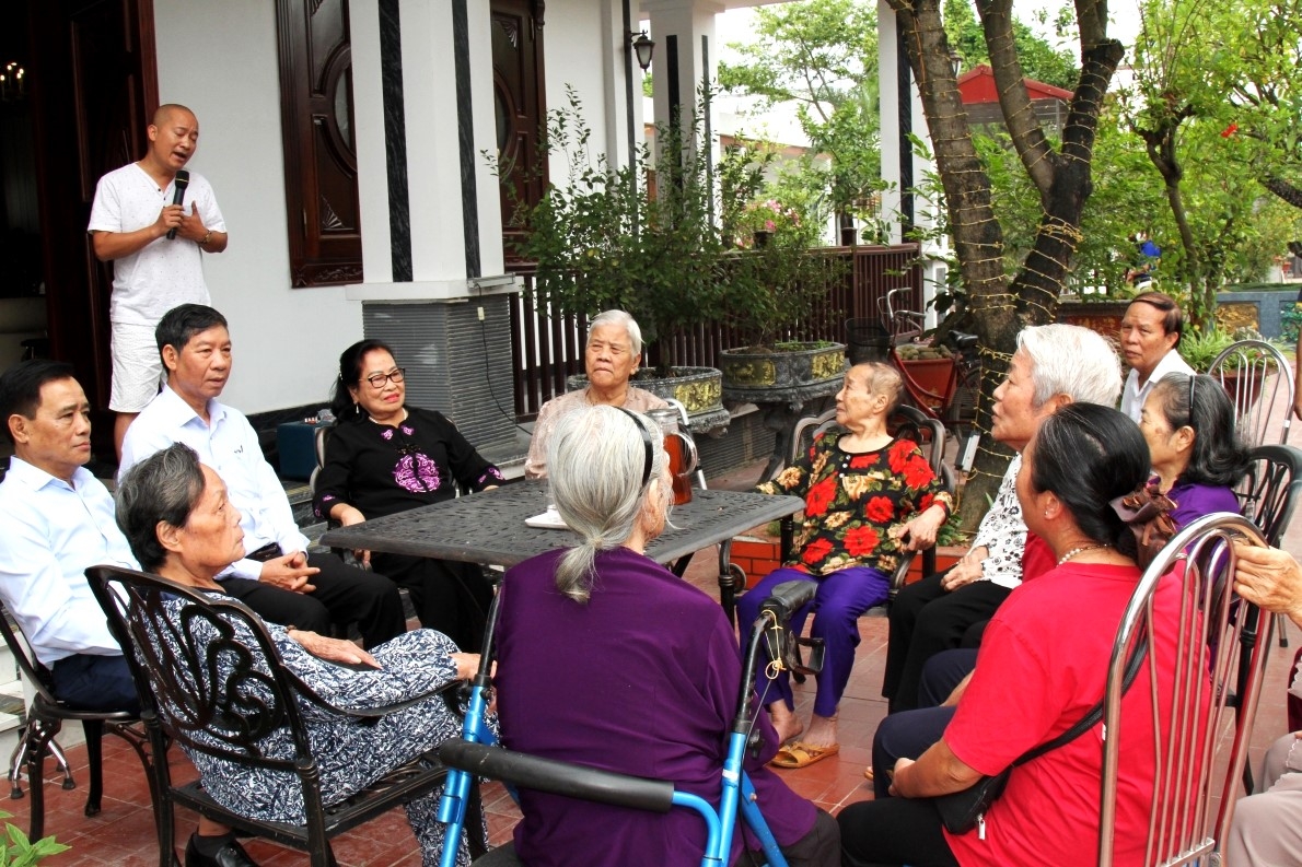 Thăm mô hình Trung tâm Chăm sóc NCT do NCT TP Hải Phòng làm chủ