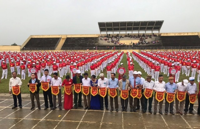 Hội thi đồng diễn thể dục dưỡng sinh NCT huyện Diễn Châu năm 2024