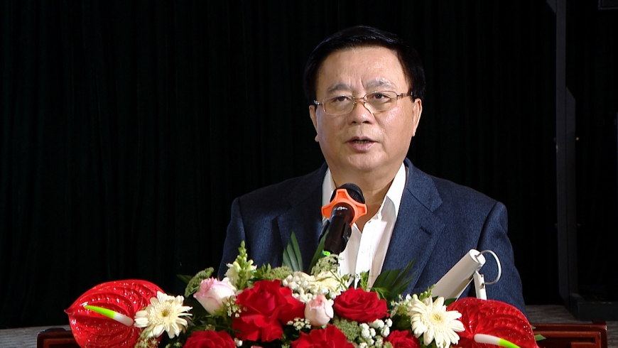 Đồng chí Nguyễn Xuân Thắng, Ủy viên Bộ Chính trị, Giám đốc Học viện Chính trị quốc gia Hồ Chí Minh, Chủ tịch Hội đồng Lý luận Trung ương phát biểu tại Hội thảo 