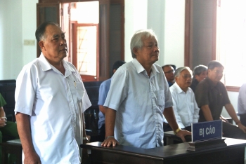 Cựu Chủ tịch UBND tỉnh Phú Yên Phạm Đình Cự lĩnh 3 năm tù treo