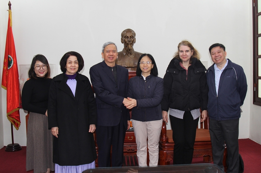 Vấn đề già hóa dân số của một số nước trên thế giới - Khuyến cáo với Việt Nam