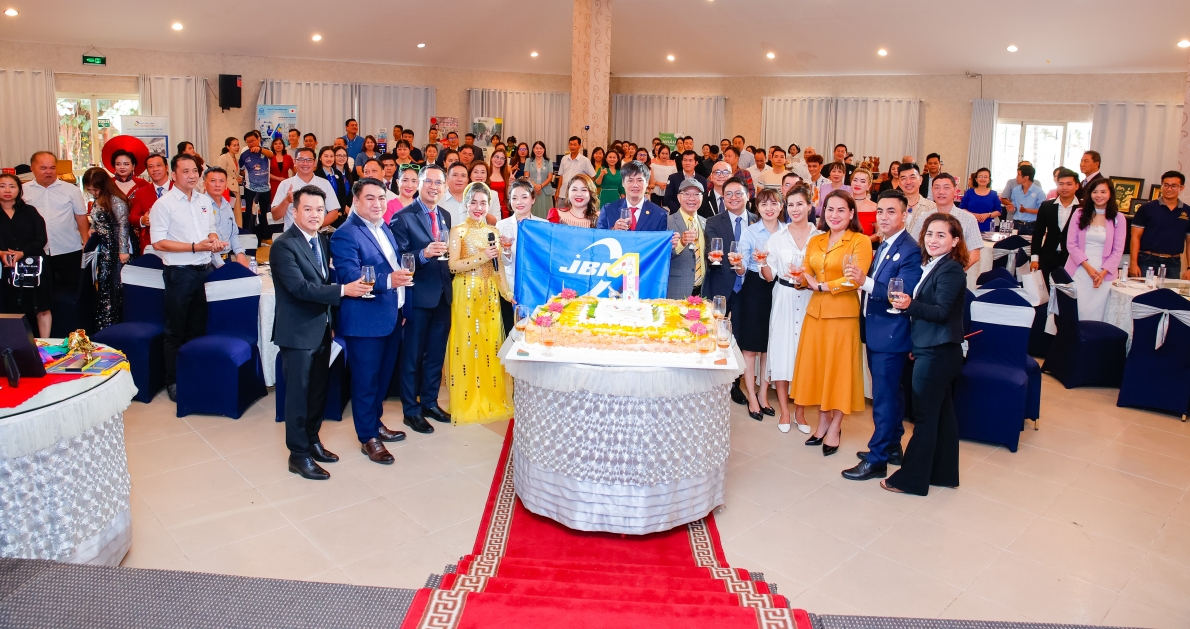 Xây dựng cộng đồng kết nối doanh nhân hàng đầu tại Việt Nam