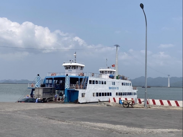 Hải Phòng tạm dừng xe ô tô qua phà sang đảo Cát Bà dịp nghỉ lễ 30/4 và 1/5