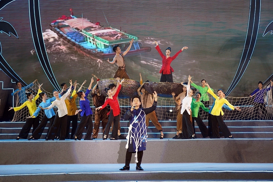 Khai mạc Lễ hội du lịch biển Hải Tiến năm 2024