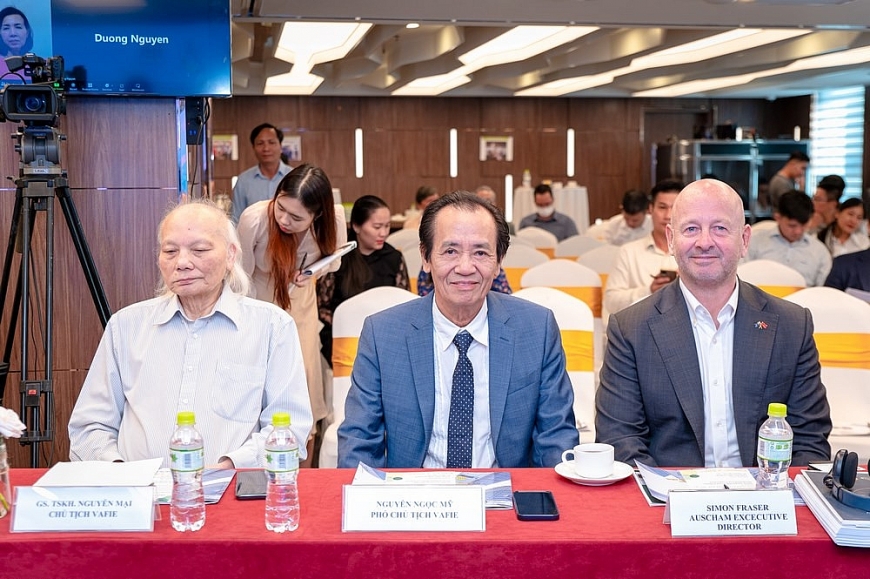 Nhiệt huyết Nguyễn Ngọc Mỹ...