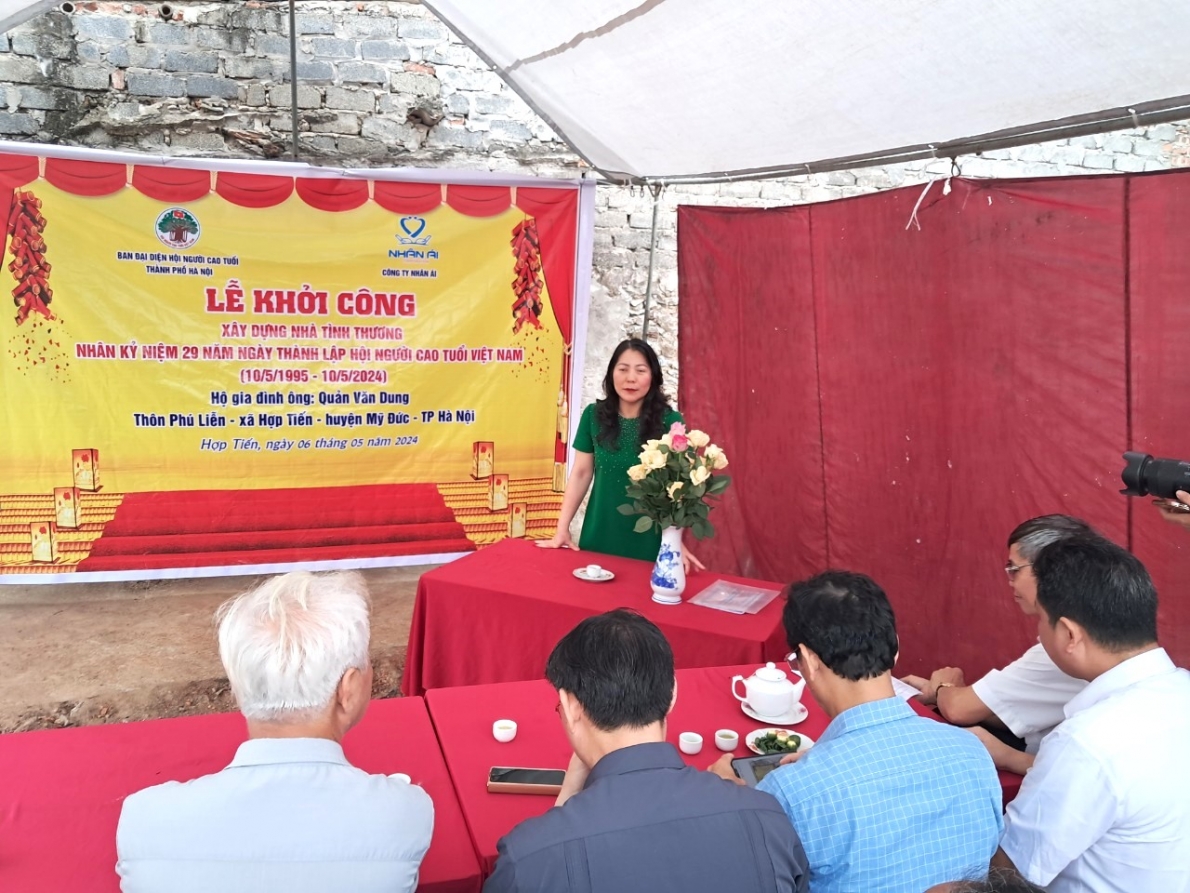 Bà Nguyễn Thị Kim Thanh phát biểu