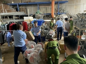 Bắc Ninh: Xử phạt tiktoker ''vua quạt'' 40 triệu đồng, tịch thu gần 3.000 linh kiện