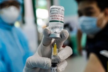 Việt Nam không còn sử dụng vaccine ngừa COVID-19 của AstraZeneca