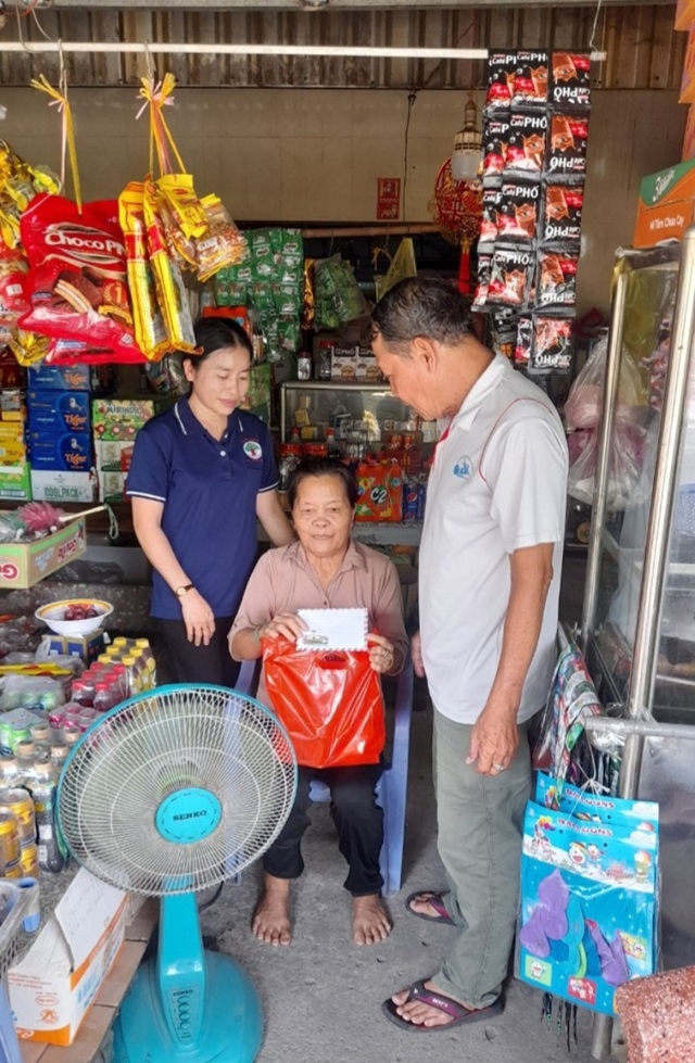 Đẩy mạnh công tác chăm sóc và phát huy vai trò NCT