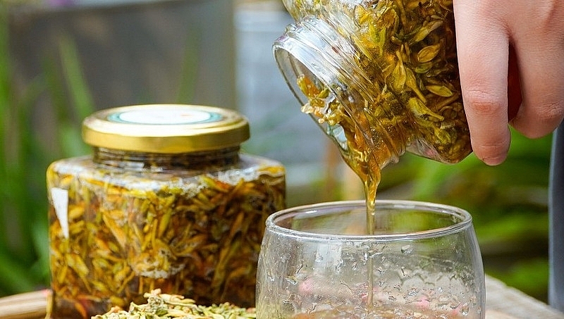 Cách dùng hoa đu đủ đực ngâm mật ong hiệu quả
