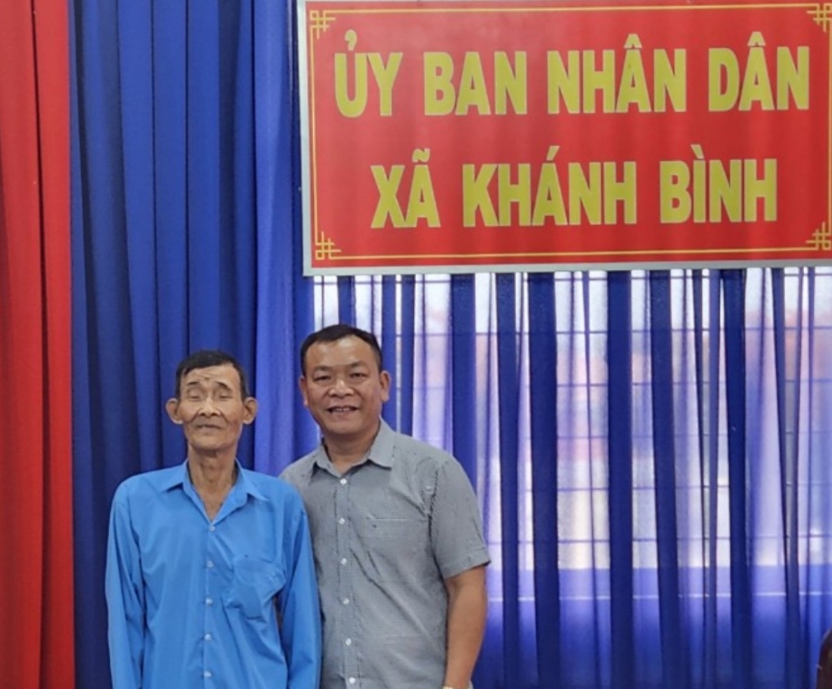 Tạp chí Người cao tuổi trao 70 triệu đồng xây nhà ở cho NCT xã Khánh Bình