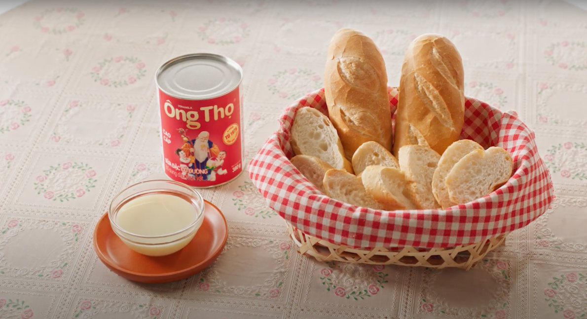 Vinamilk & sữa đặc Ông Thọ tái hiện “Góc phố ẩm thực tuổi thơ” tại Lễ hội bánh mì 2024