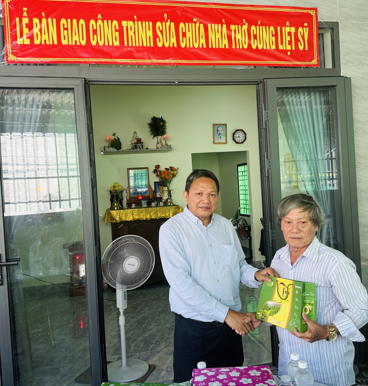 Bình Thuận:  Bàn giao công trình sửa chữa nhà thờ liệt sĩ và Mẹ Việt Nam anh hùng