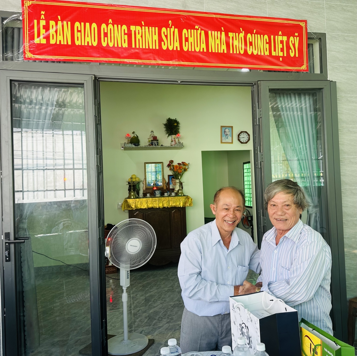 Bình Thuận:  Bàn giao công trình sửa chữa nhà thờ liệt sĩ và Mẹ Việt Nam anh hùng