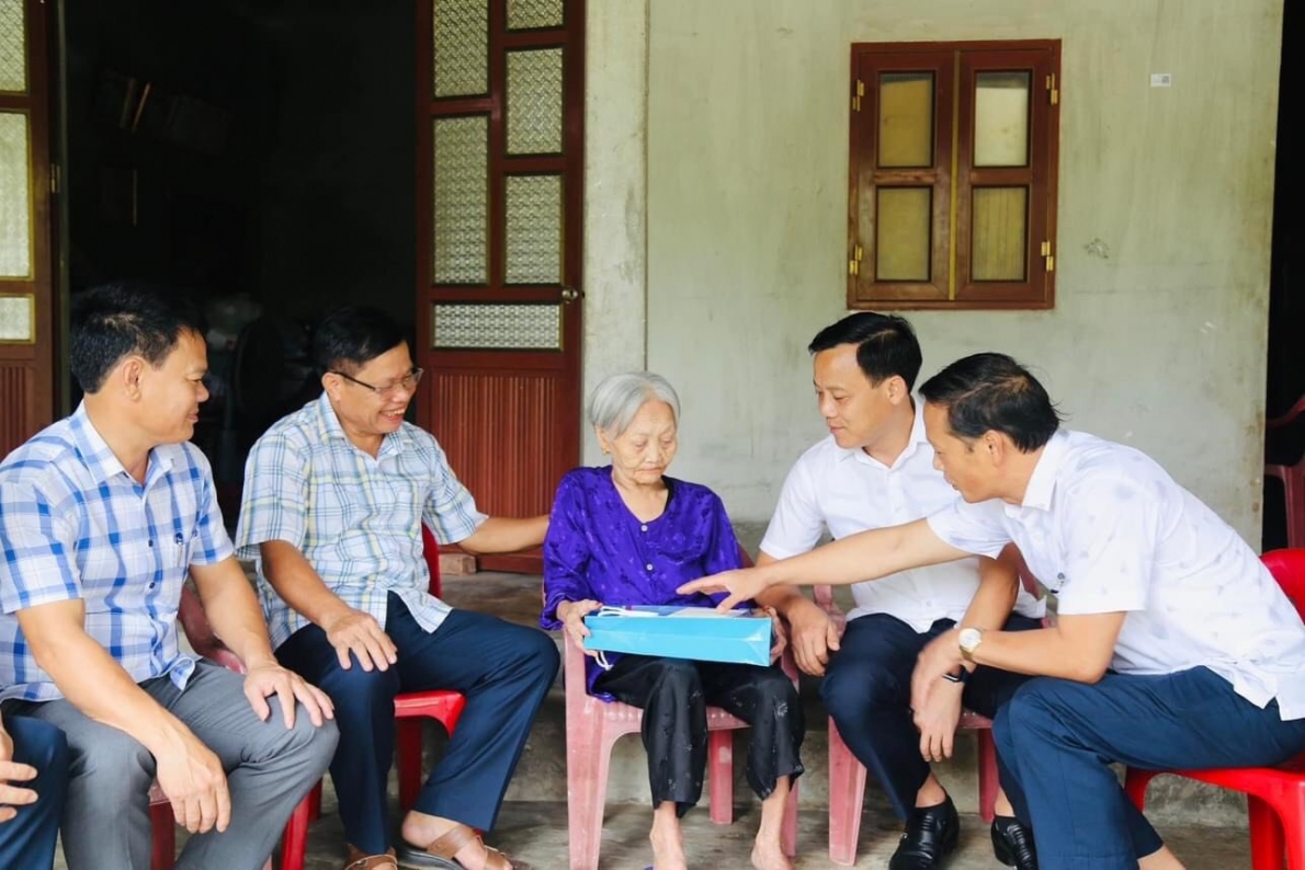 Ngọn cờ đi đầu đưa ứng dụng công nghệ số vào hoạt động Hội Người cao tuổi ở Hà Tĩnh