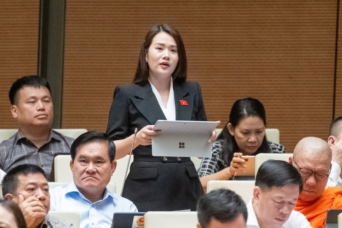 Đại biểu Vương Thị Hương, Đoàn ĐBQH tỉnh Hà Giang