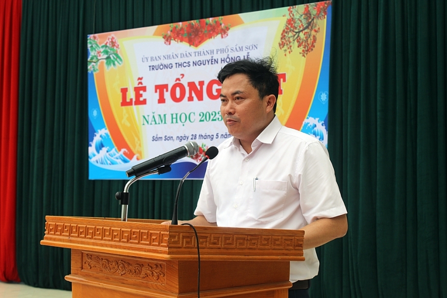 Ngôi trường của những ‘mùa vàng’