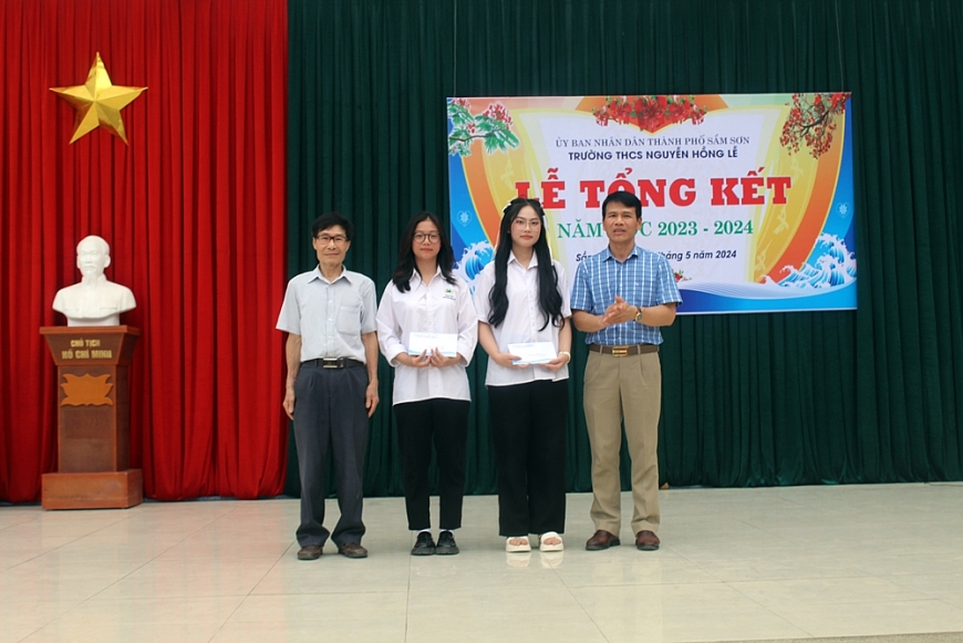 Ngôi trường của những ‘mùa vàng’