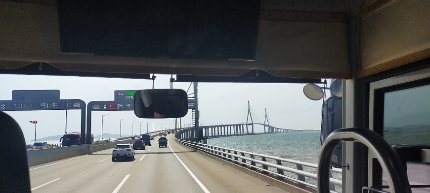 Cầu vượt biển