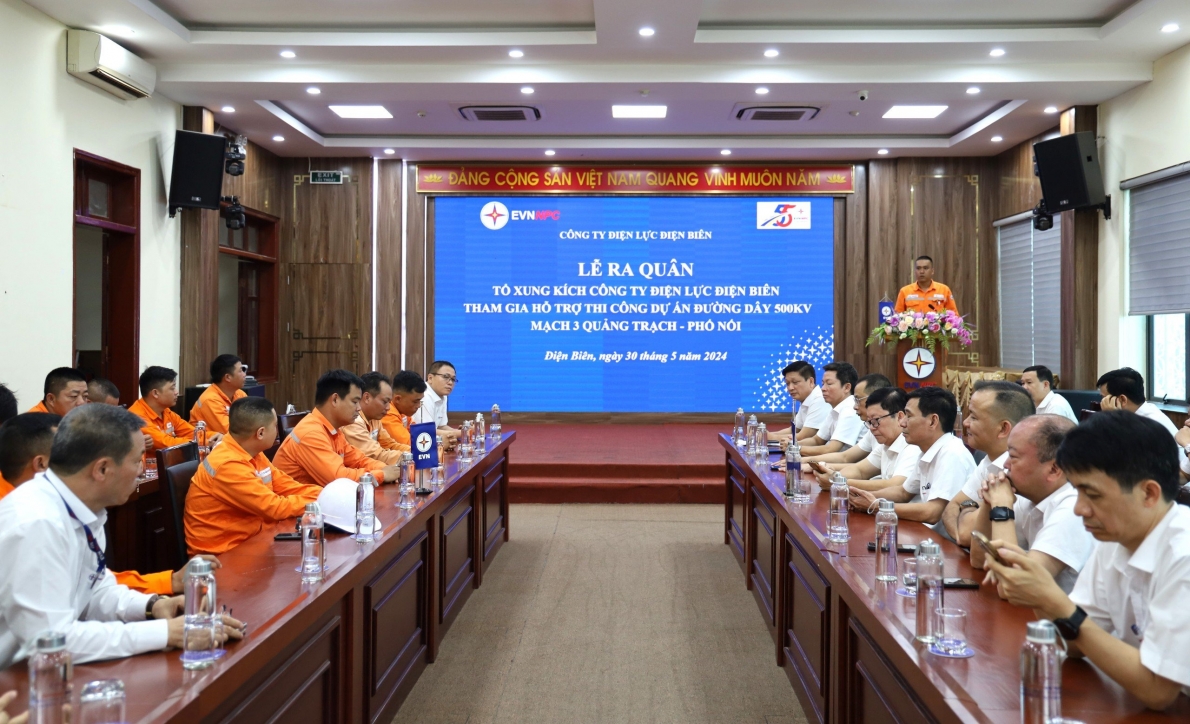 28 Đội xung kích của Tổng Công ty Điện lực miền Bắc sẵn sàng lên đường xây dựng công trường Đường dây 500kV mạch 3