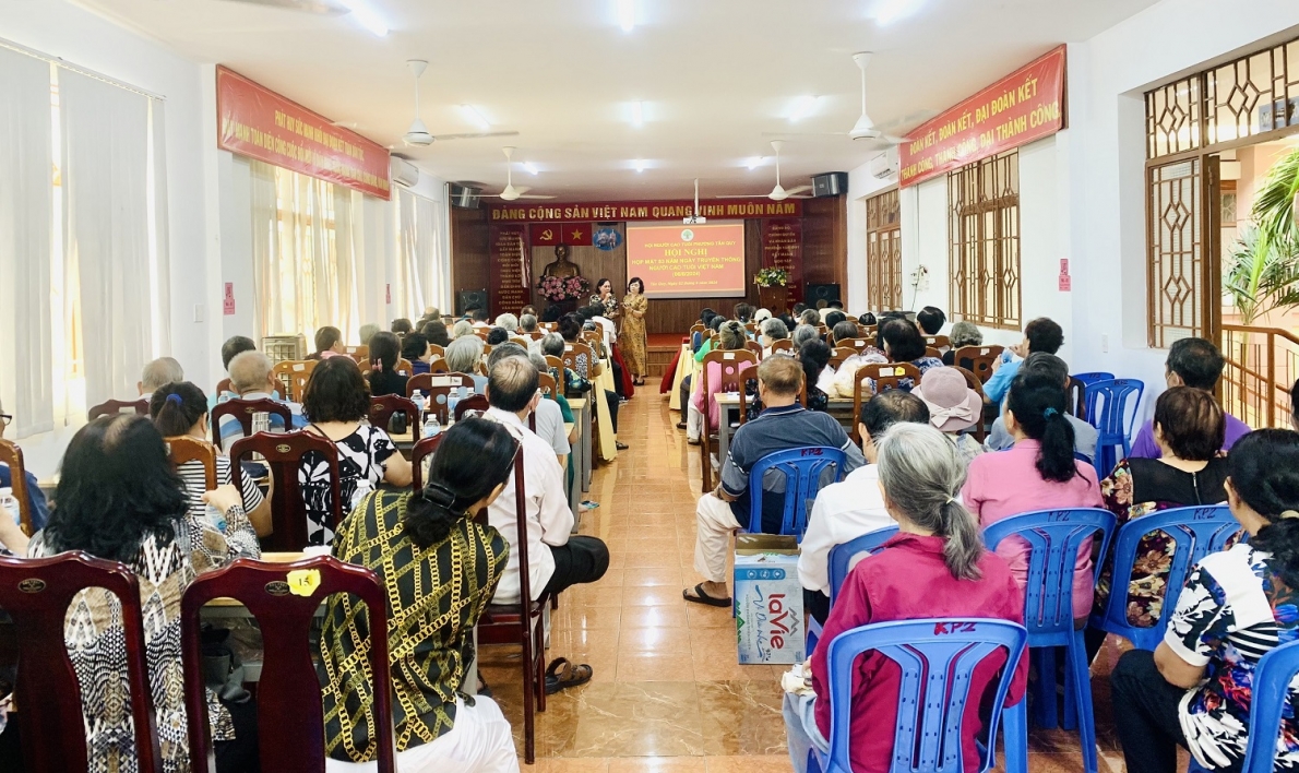 Họp mặt kỷ niệm 83 năm Ngày truyền thống NCT Việt Nam