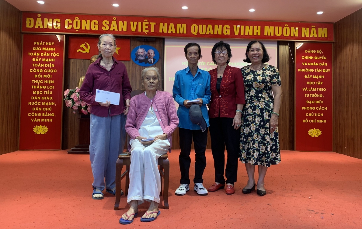 Họp mặt kỷ niệm 83 năm Ngày truyền thống NCT Việt Nam