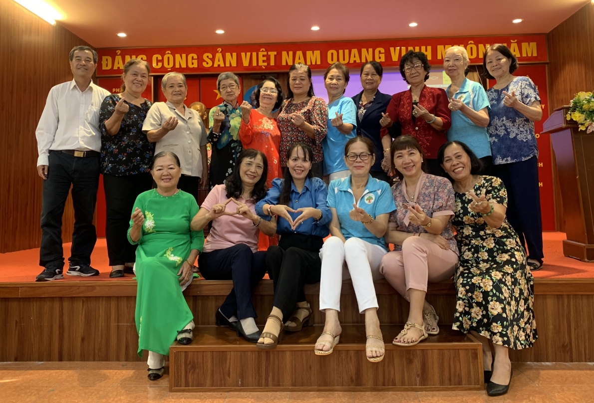 Họp mặt kỷ niệm 83 năm Ngày truyền thống NCT Việt Nam