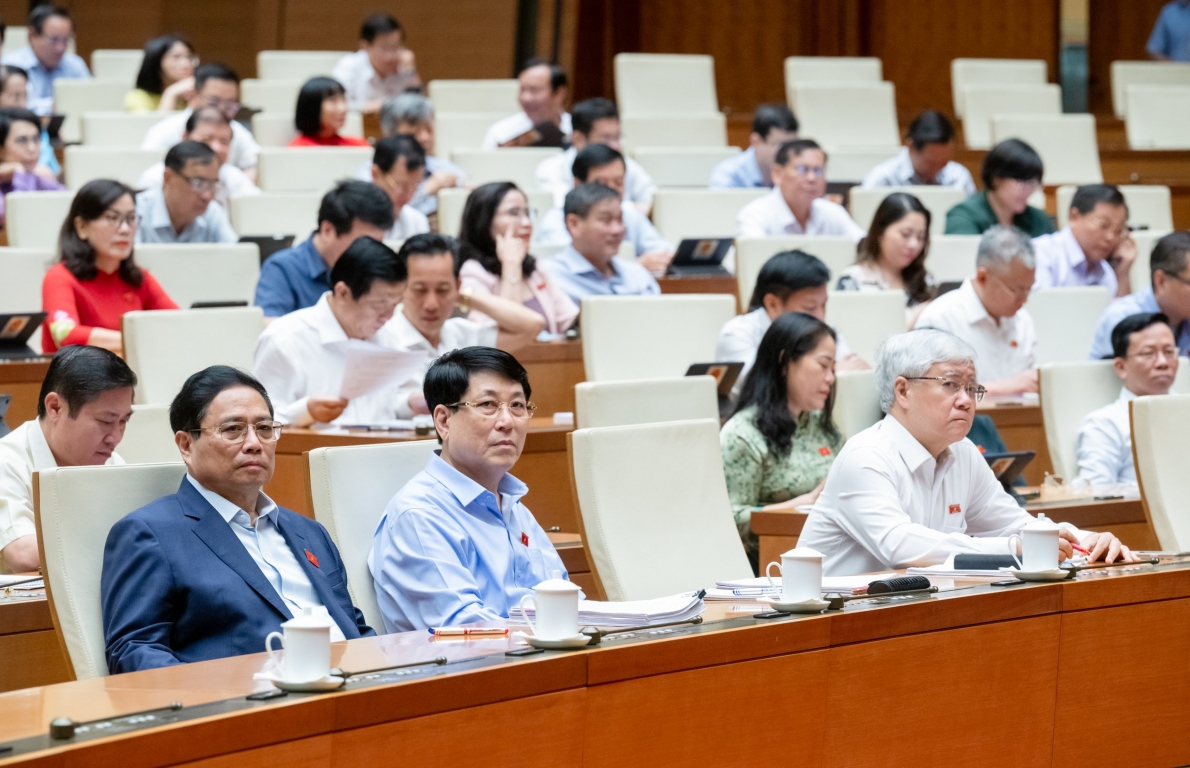 Thủ tướng Chính phủ Phạm Minh Chính tham dự phiên chất vấn