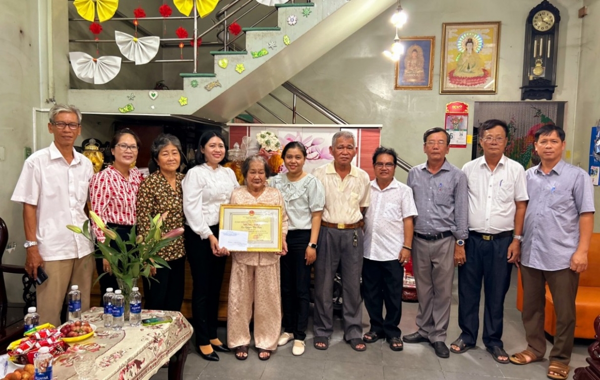 TP. Hồ Chí Minh: Chúc thọ, mừng thọ NCT tiêu biểu năm 2024