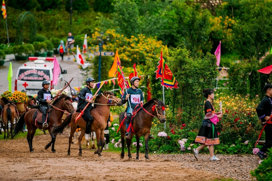 “Vó ngựa trên mây” – cuộc tranh hùng của các nài ngựa Tây Bắc chính thức bắt đầu từ ngày 29/6