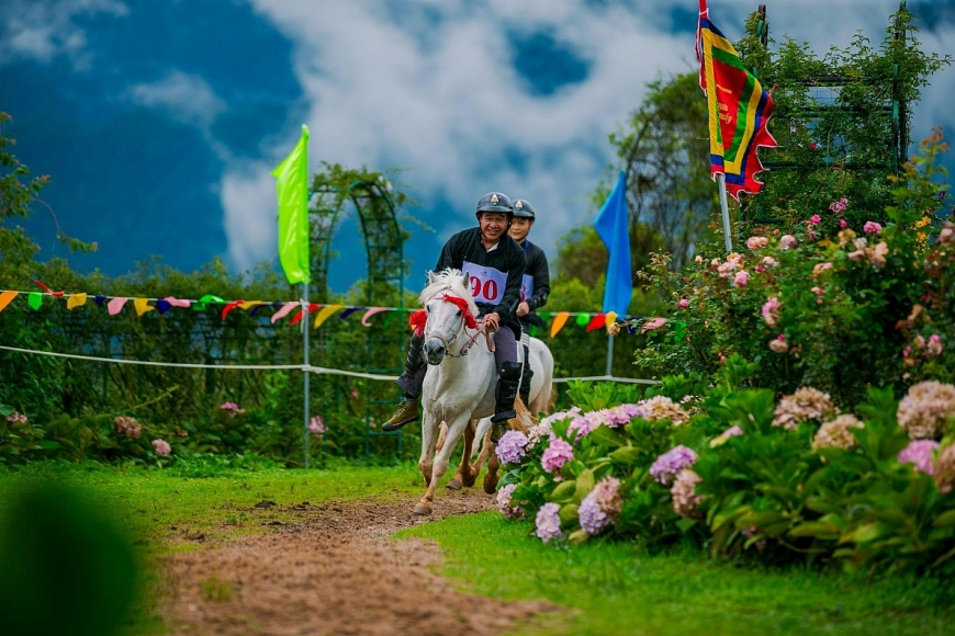 “Vó ngựa trên mây” – cuộc tranh hùng của các nài ngựa Tây Bắc chính thức bắt đầu từ ngày 29/6