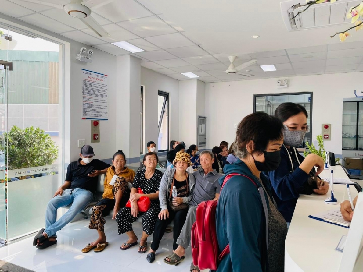 Khai trương bệnh viện chuyên khoa mắt hiện đại