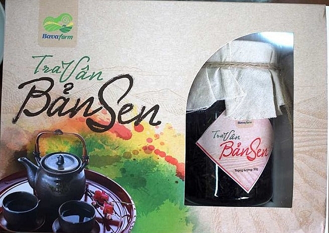 Sản phẩm Trà Vân Bản Sen của Công ty TNHH Sản xuất và Thương mại thủy sản Quảng Ninh.