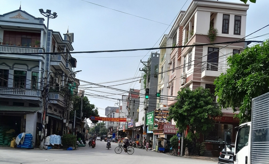 Một góc thị trấn mới Tam Hồng của huyện Yên Lạc.