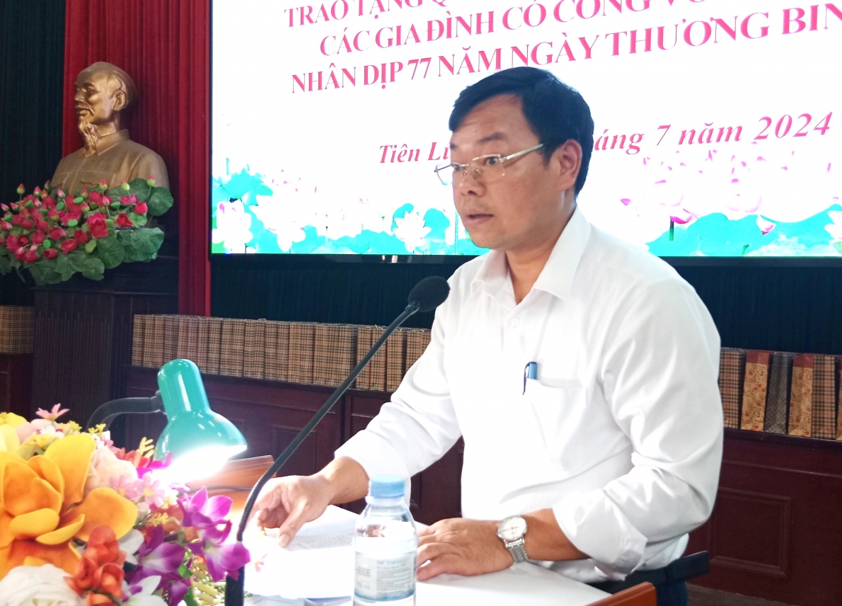 Phát huy truyền thống cách mạng vẻ vang, góp phần xây dựng quê hương giàu đẹp