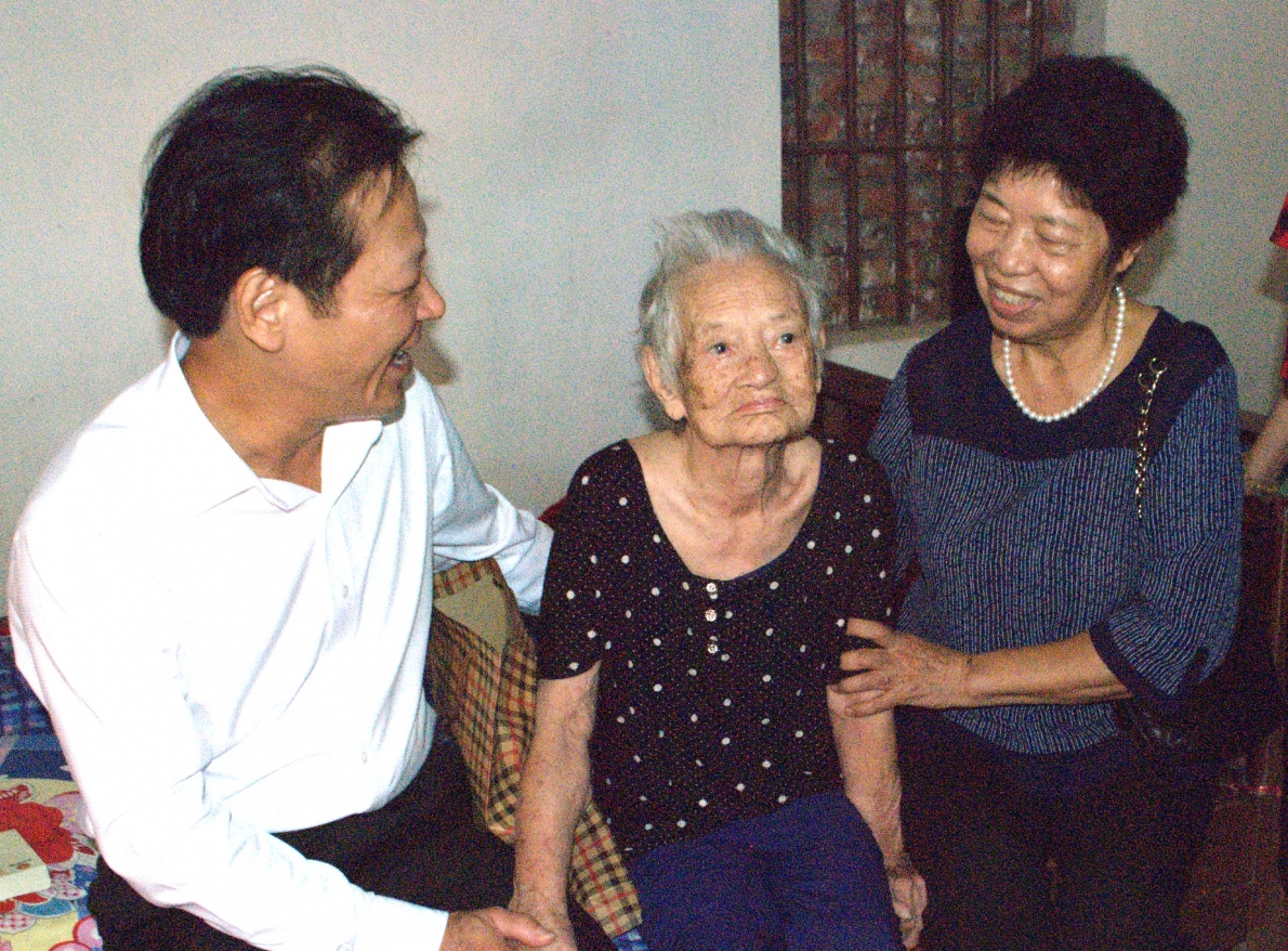 Phát huy truyền thống cách mạng vẻ vang, góp phần xây dựng quê hương giàu đẹp