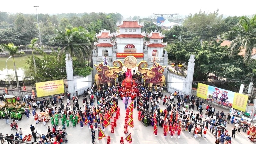 Lễ hội Đền Hai Bà Trưng năm 2024 tổ chức trang trọng, ấn tượng theo nếp sống mới