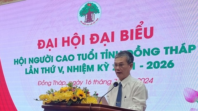 Ông Đinh Văn Dũng phát biểu tại Đại hội