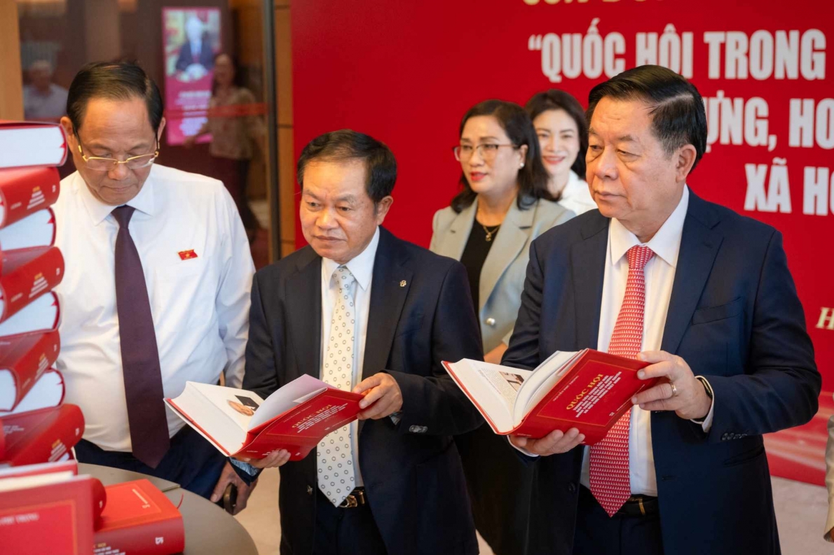 Nhiều lãnh đảo Đảng và Nhà nước quan tâm cuốn sách của Tổng Bí thư