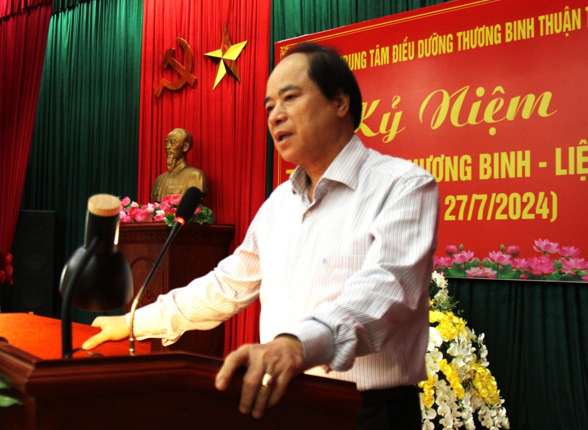 Giữ vững và phát huy phẩm chất “Bộ đội Cụ Hồ” trong tình hình mới