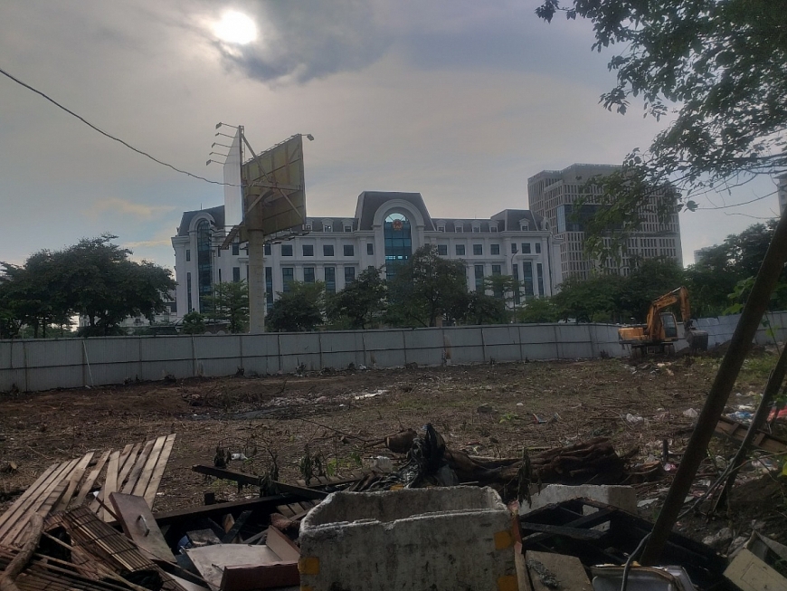 Được gia hạn, dự án chậm tiến độ của Vietcombank rục rịch dọn cỏ