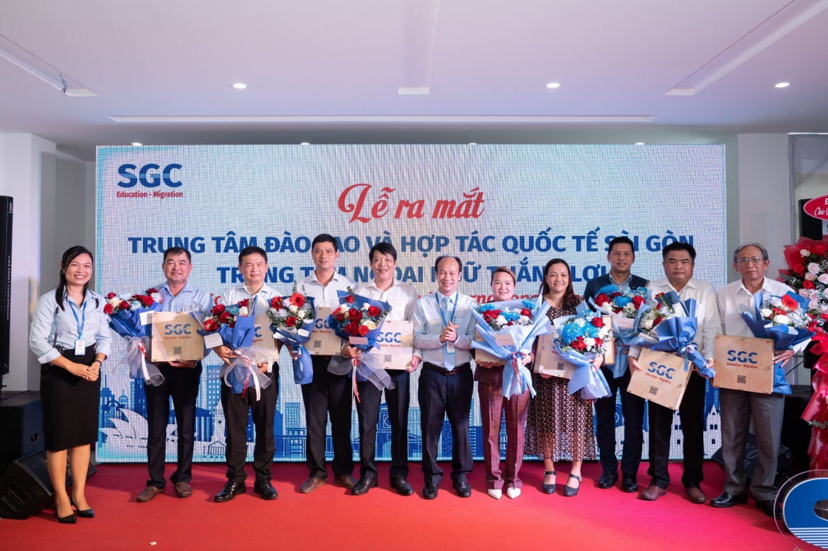 Bước tiến mới đưa người Việt vươn tầm quốc tế