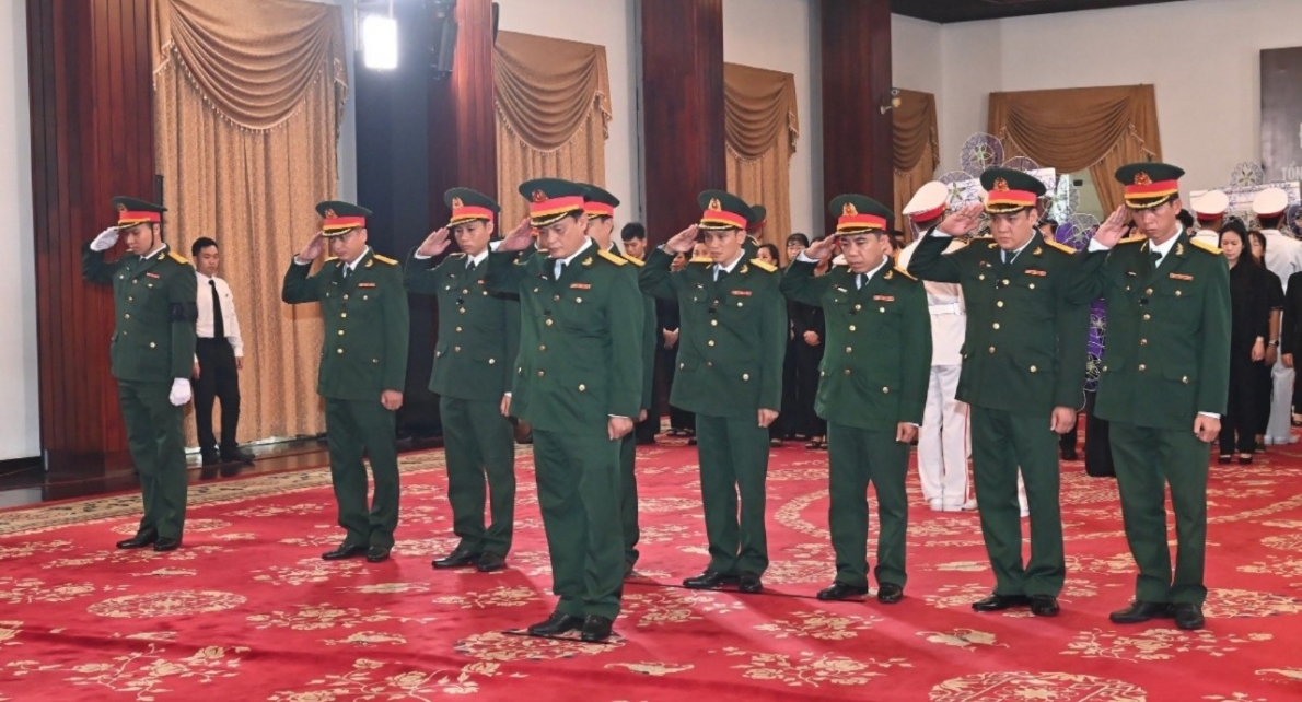 Hội NCT TP Hồ Chí Minh kính viếng Tổng Bí thư Nguyễn Phú Trọng