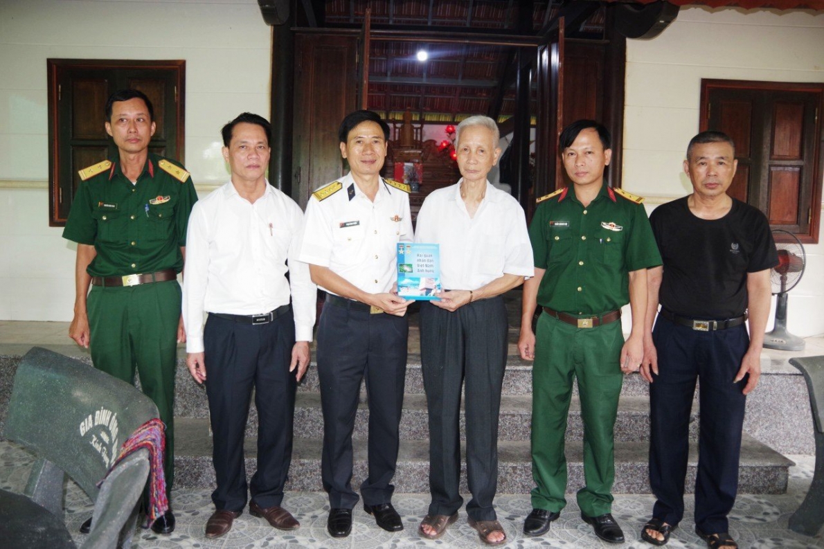 Vùng 3 Hải quân tổ chức nhiều hoạt động tri ân, đền ơn đáp nghĩa