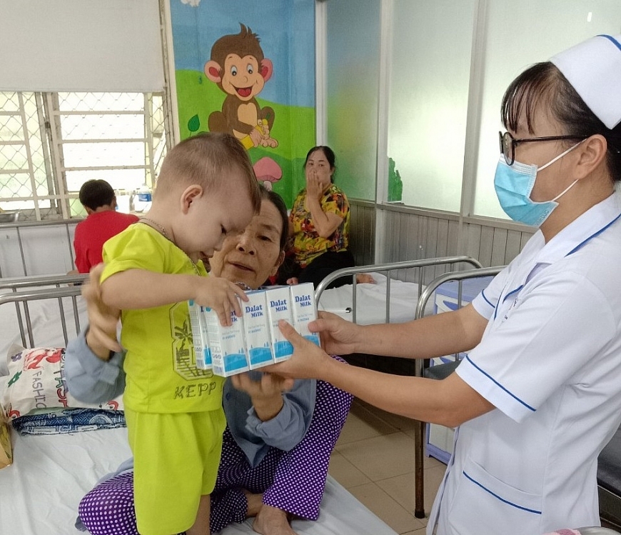 Chương trình nhanh chóng lan tỏa đến các cơ sở y tế quận, huyện trên địa bàn TP.HCM, trong đó có Bệnh viện quận Bình Tân