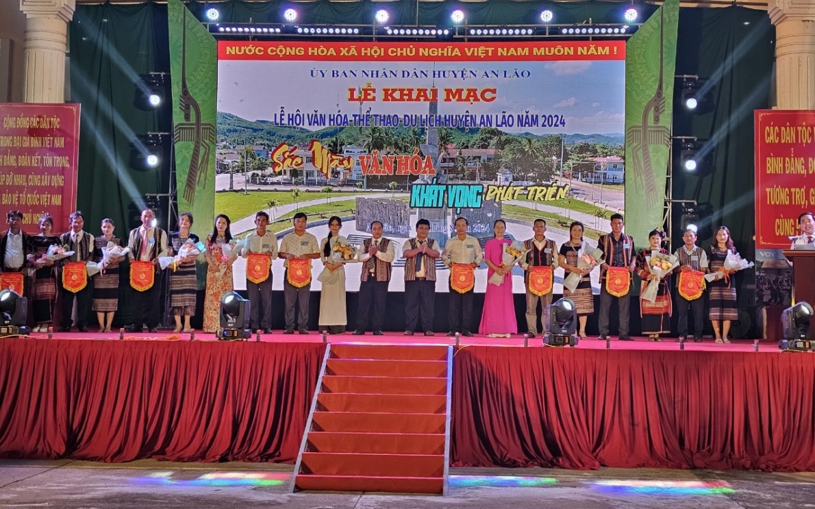 Bảo tồn, phát huy văn hóa để khát vọng phát triển thành hiện thực