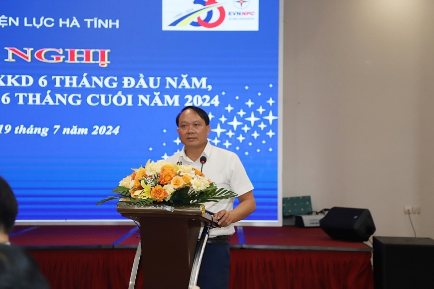 Ông Nguyễn Duy Thắng - Phó Giám đốc Công ty phát biểu tại Hội nghị.